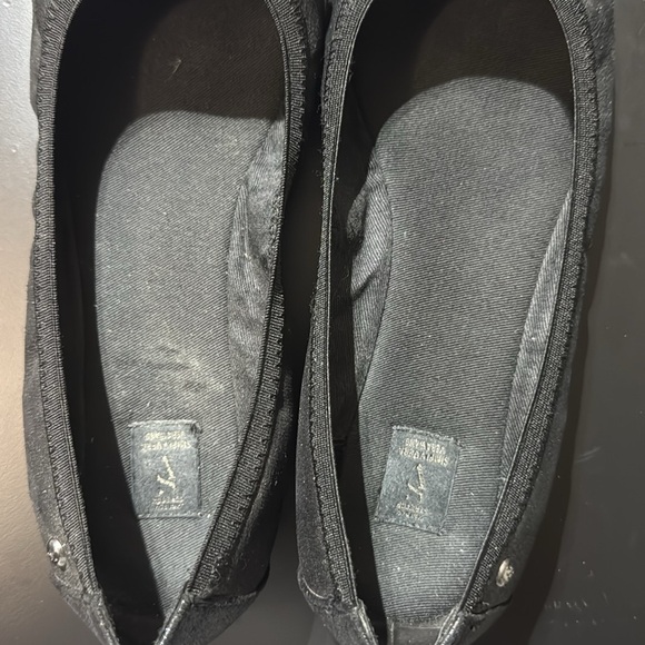Women’s size 9.5 | Simply Vera Vera Wang | Black Embellished Flats - Picture 5 of 5